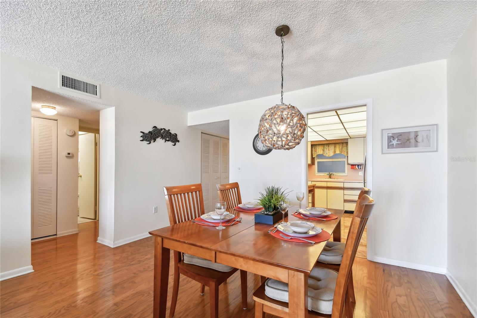 Image 19 of 58 For 11000 Gulf Boulevard 703