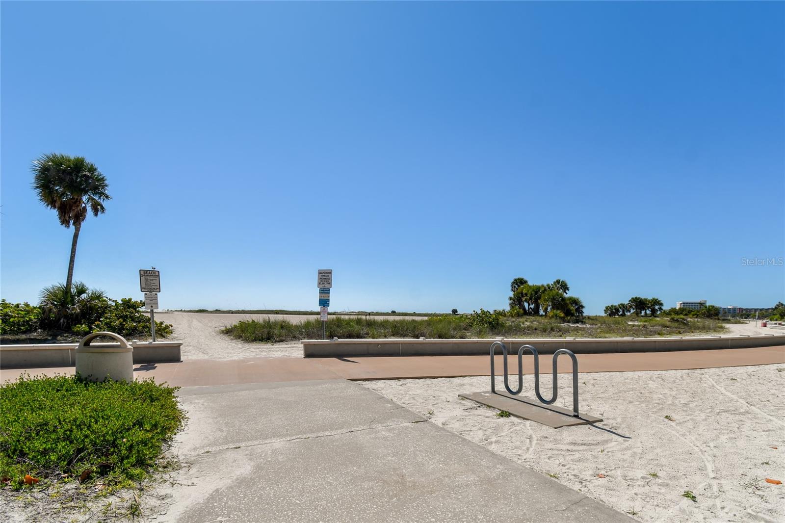 Image 39 of 58 For 11000 Gulf Boulevard 703