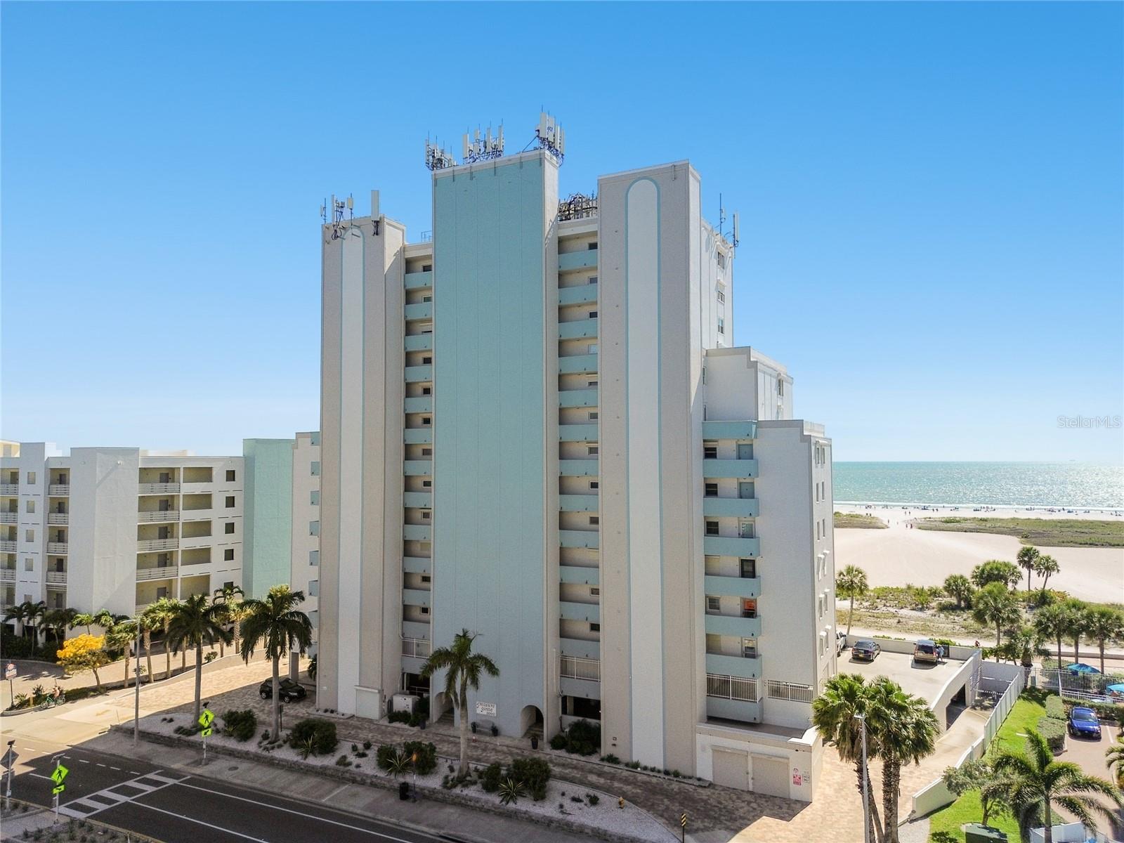 Image 42 of 58 For 11000 Gulf Boulevard 703