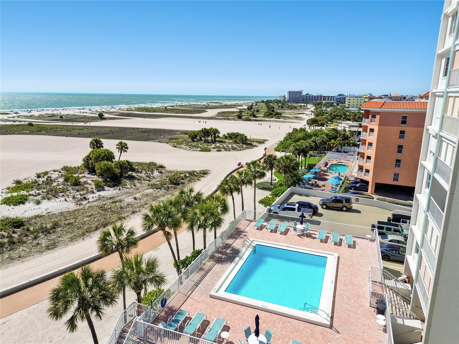 Image 43 of 58 For 11000 Gulf Boulevard 703