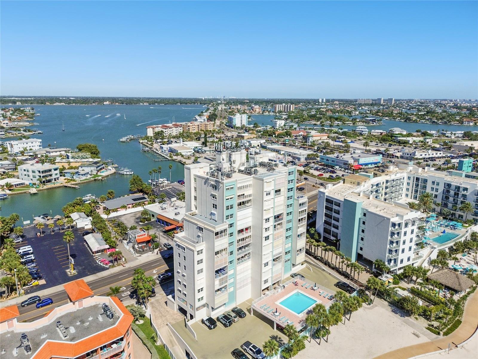 Image 45 of 58 For 11000 Gulf Boulevard 703