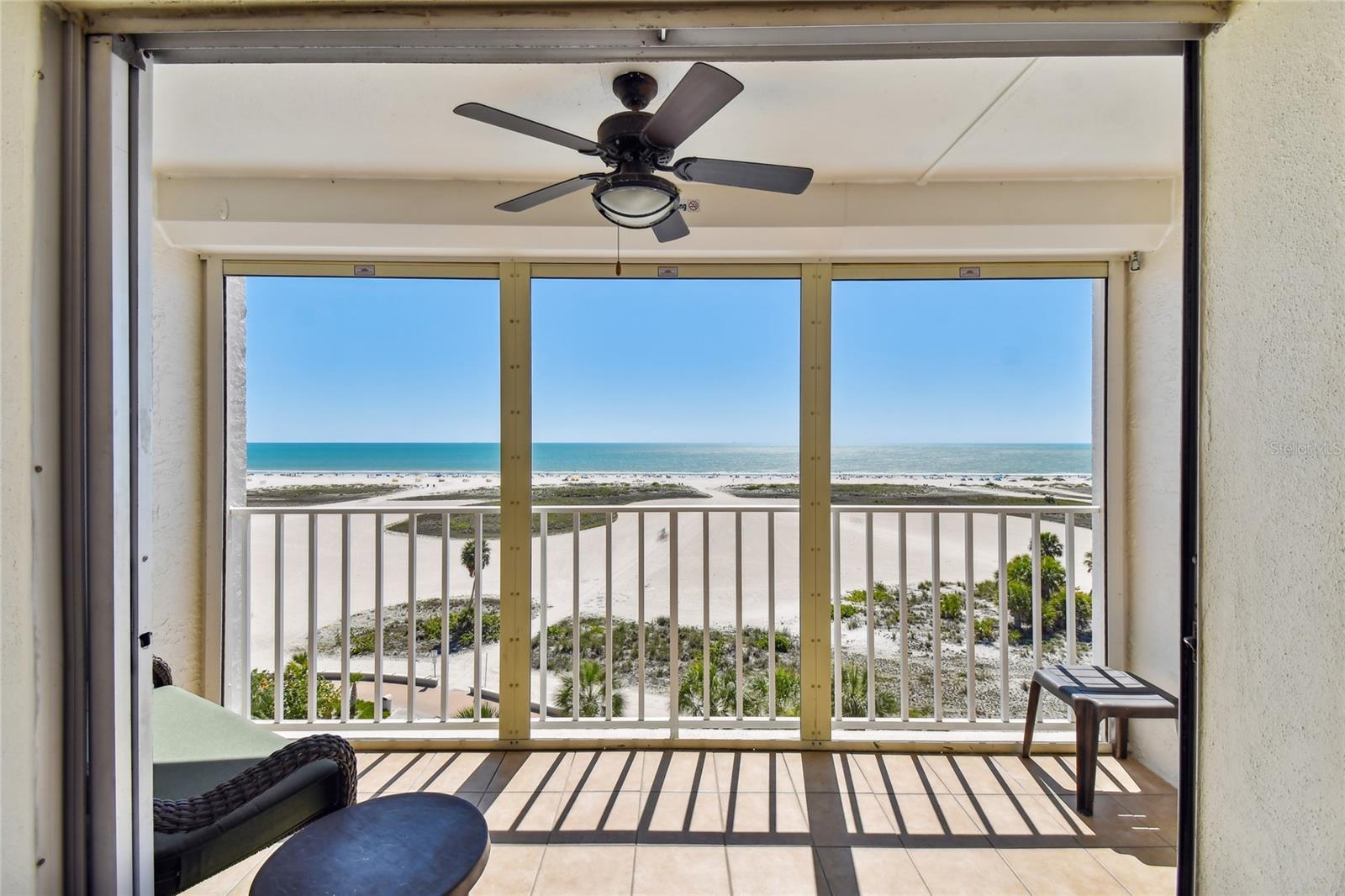 Image 50 of 58 For 11000 Gulf Boulevard 703