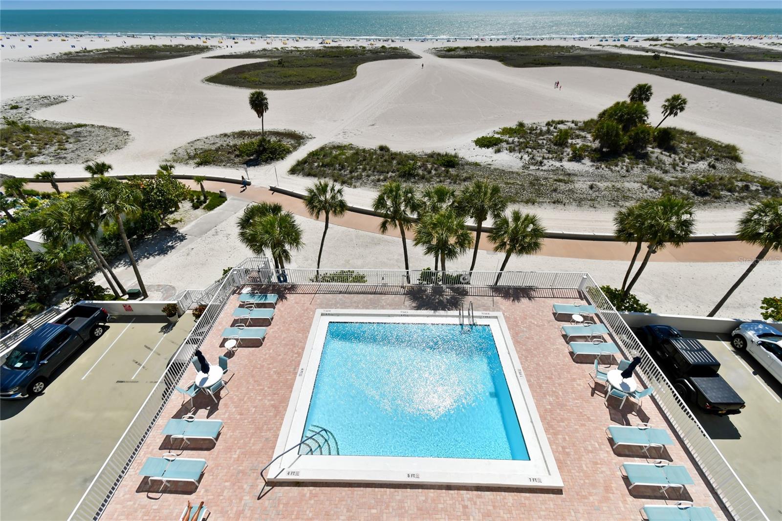 Image 54 of 58 For 11000 Gulf Boulevard 703