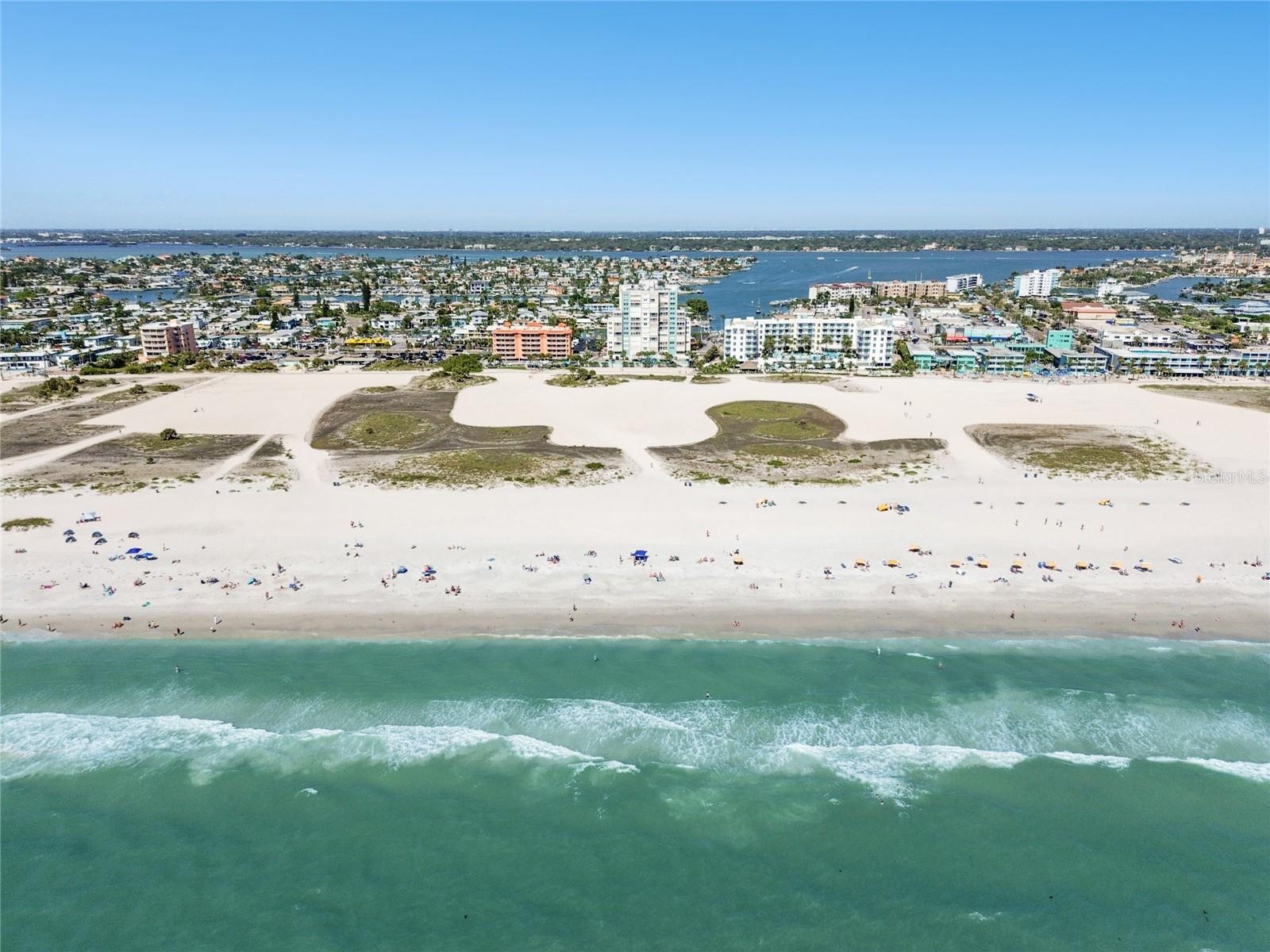 Image 56 of 58 For 11000 Gulf Boulevard 703