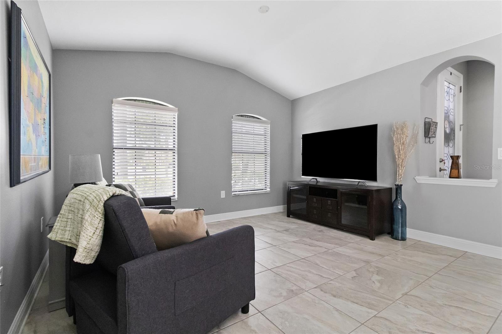 Image 7 of 52 For 12729 Flatwood Creek Drive