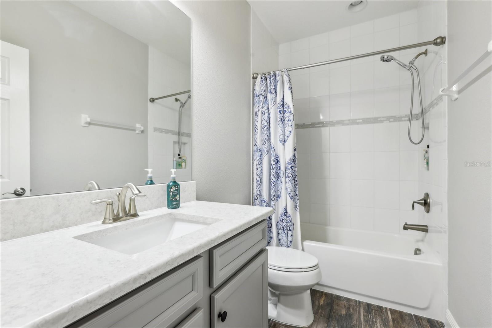 Image 28 of 50 For 808 Vittorio Place