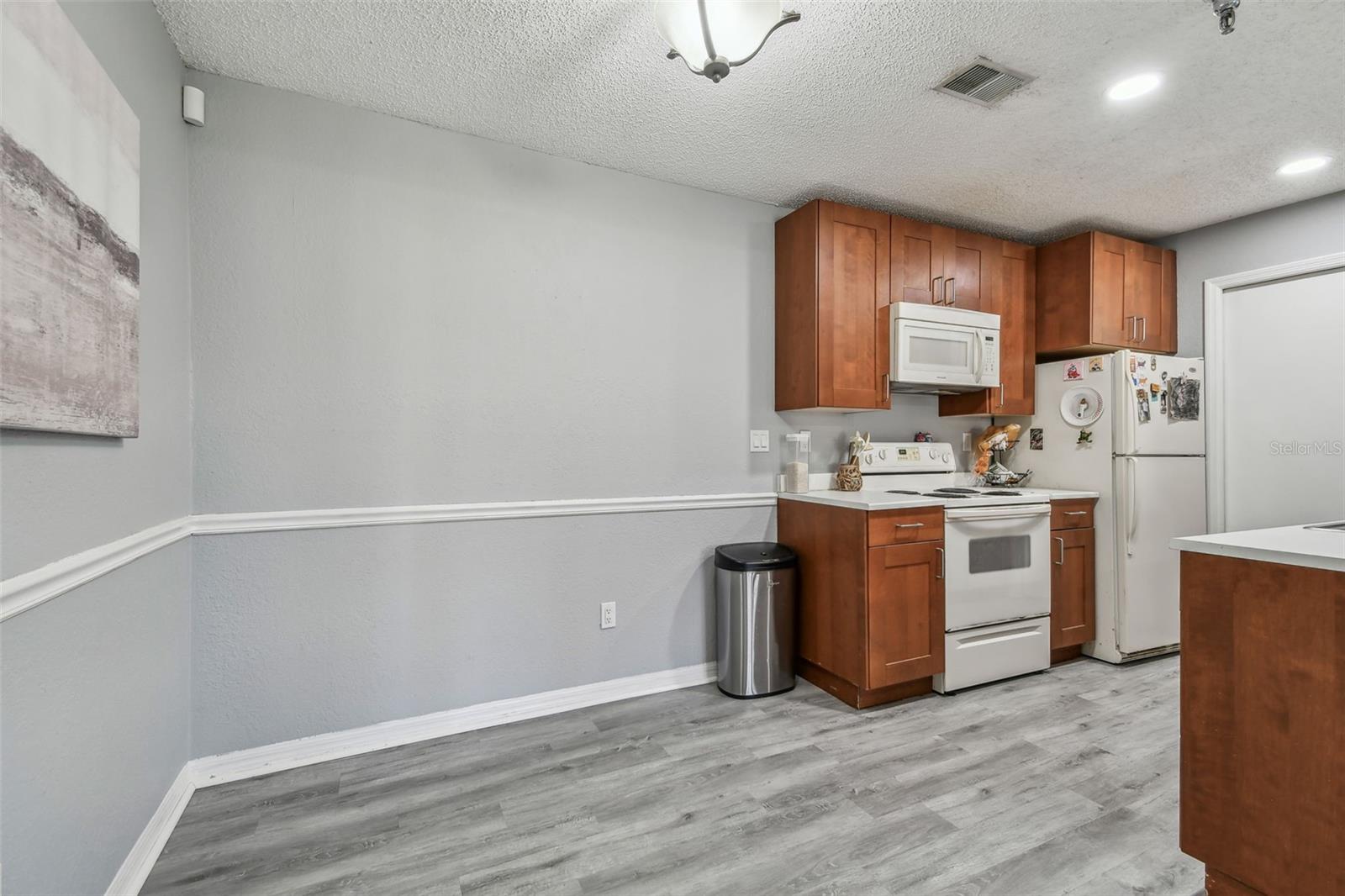 Image 10 of 36 For 10263 Gandy Boulevard N 2014