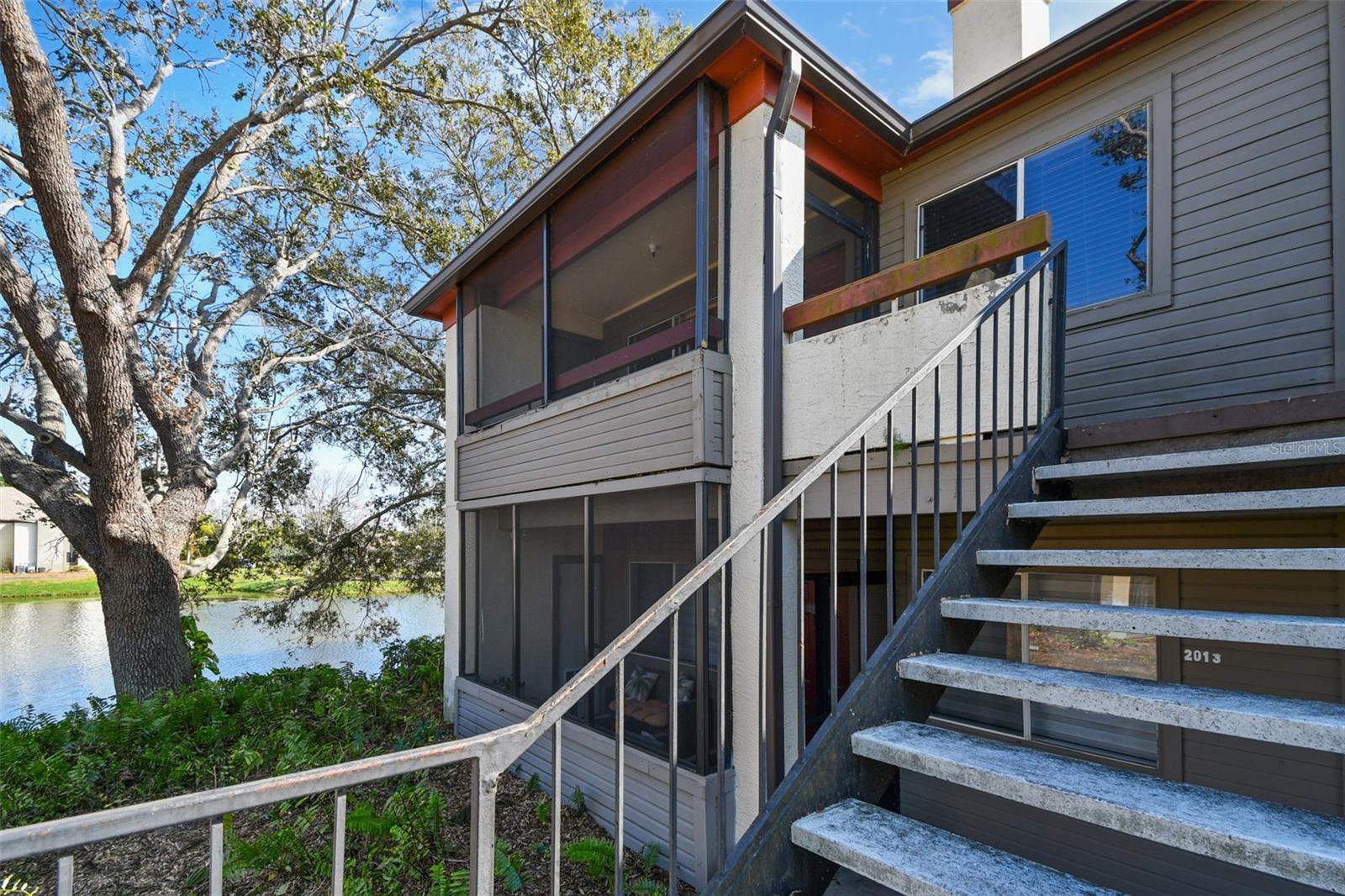 Image 3 of 36 For 10263 Gandy Boulevard N 2014