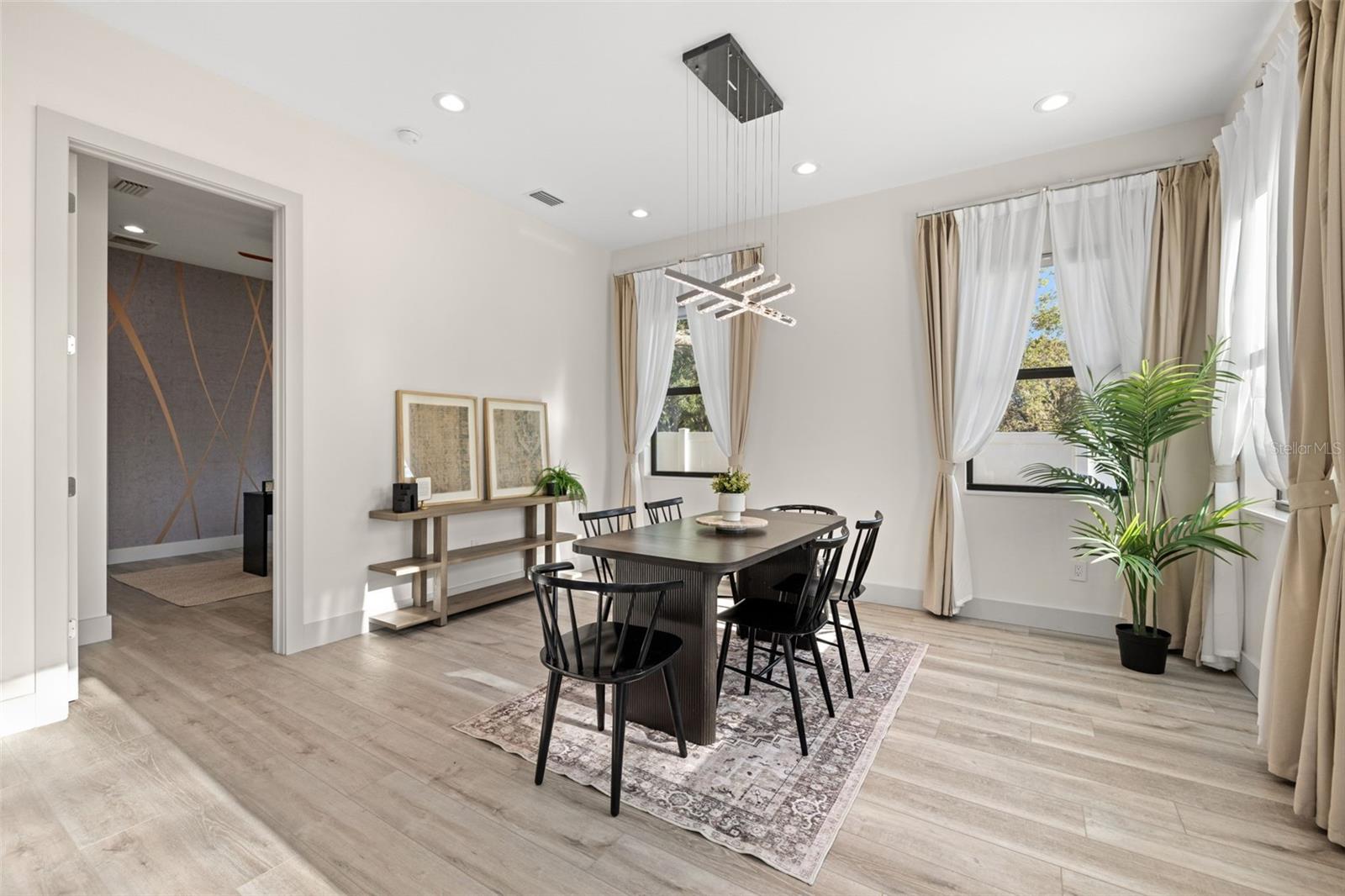 Image 16 of 50 For 1625 55th Street S
