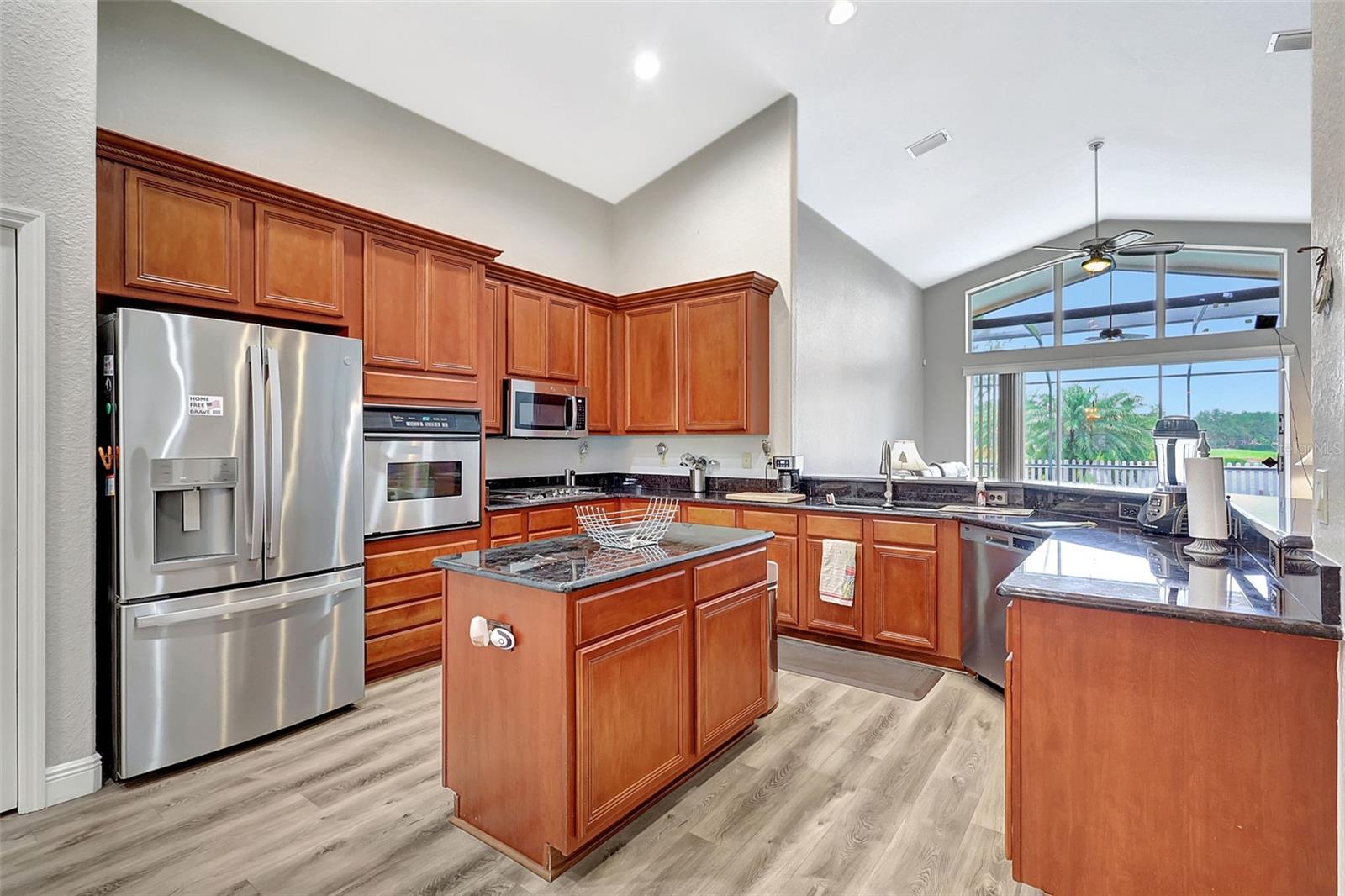 Image 13 of 72 For 10734 Banfield Drive