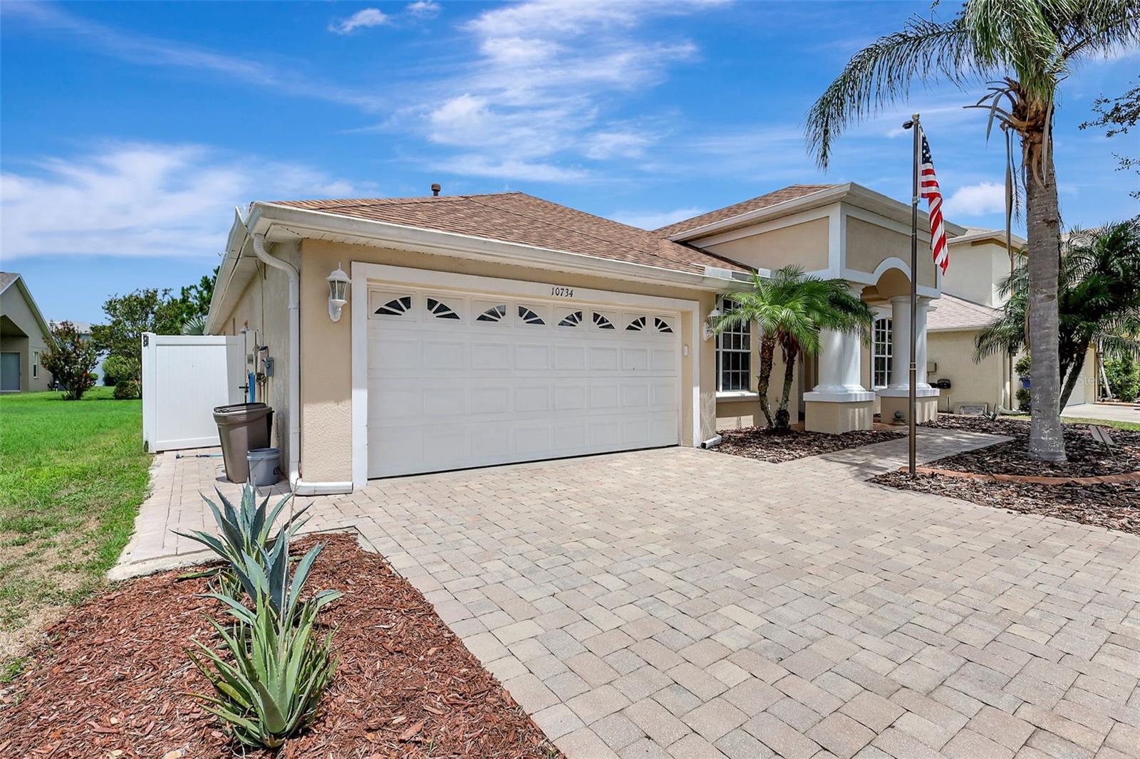 Image 2 of 72 For 10734 Banfield Drive