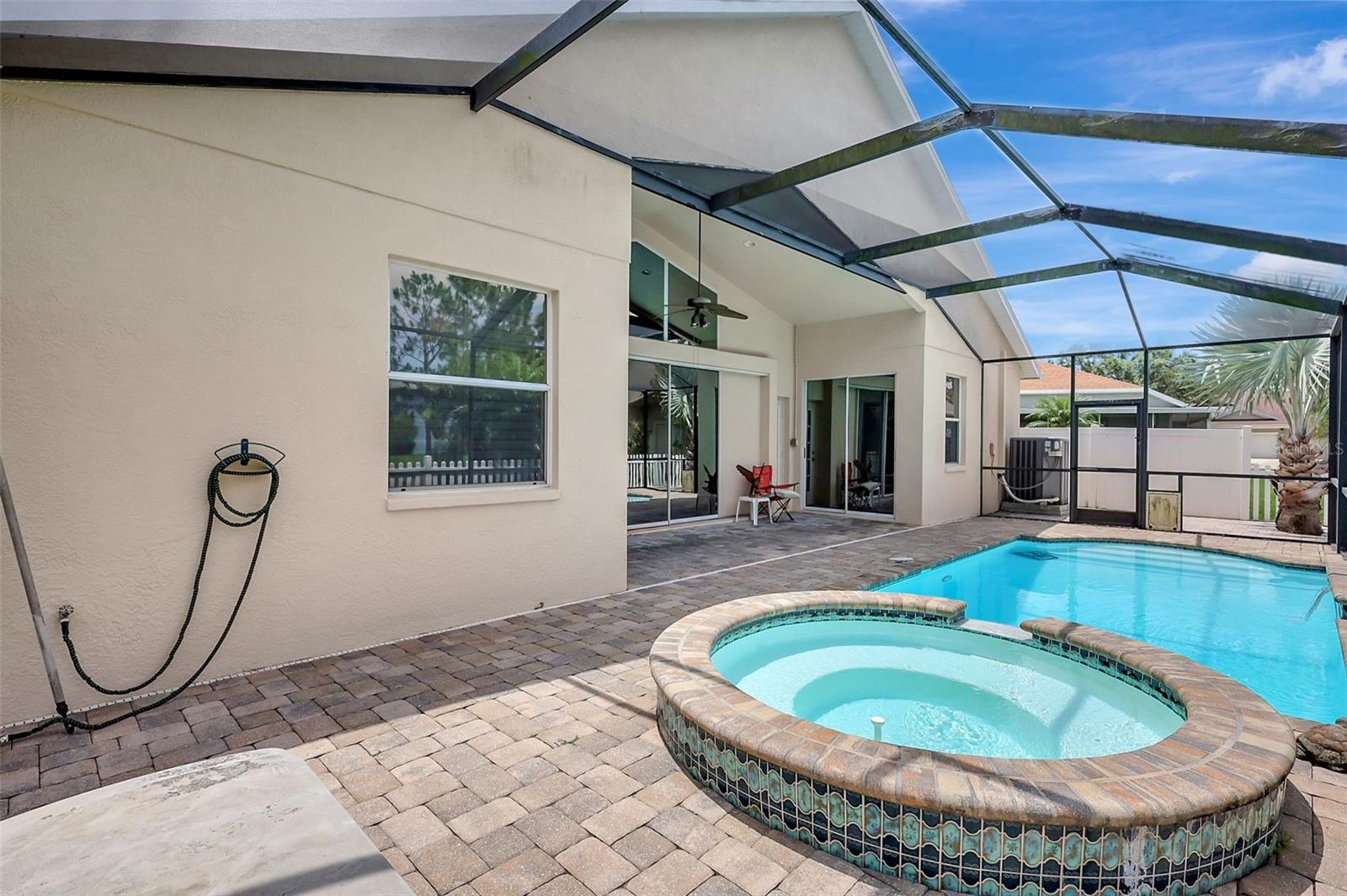 Image 48 of 72 For 10734 Banfield Drive