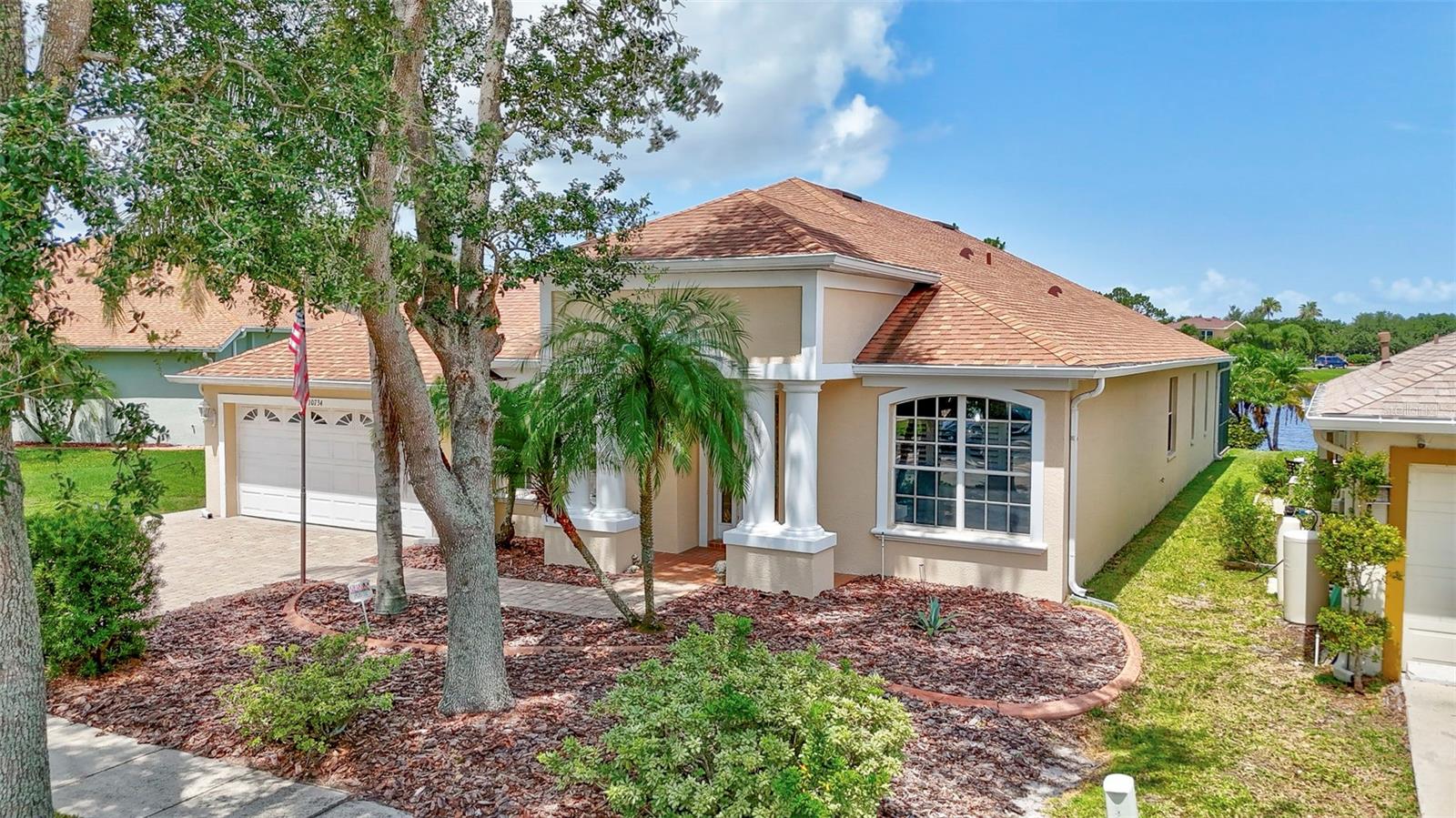 Image 56 of 72 For 10734 Banfield Drive