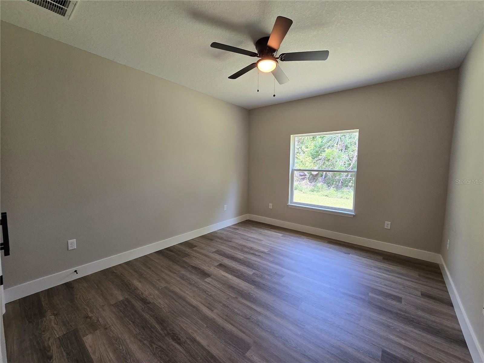 Image 15 of 20 For 7437 Mead Drive