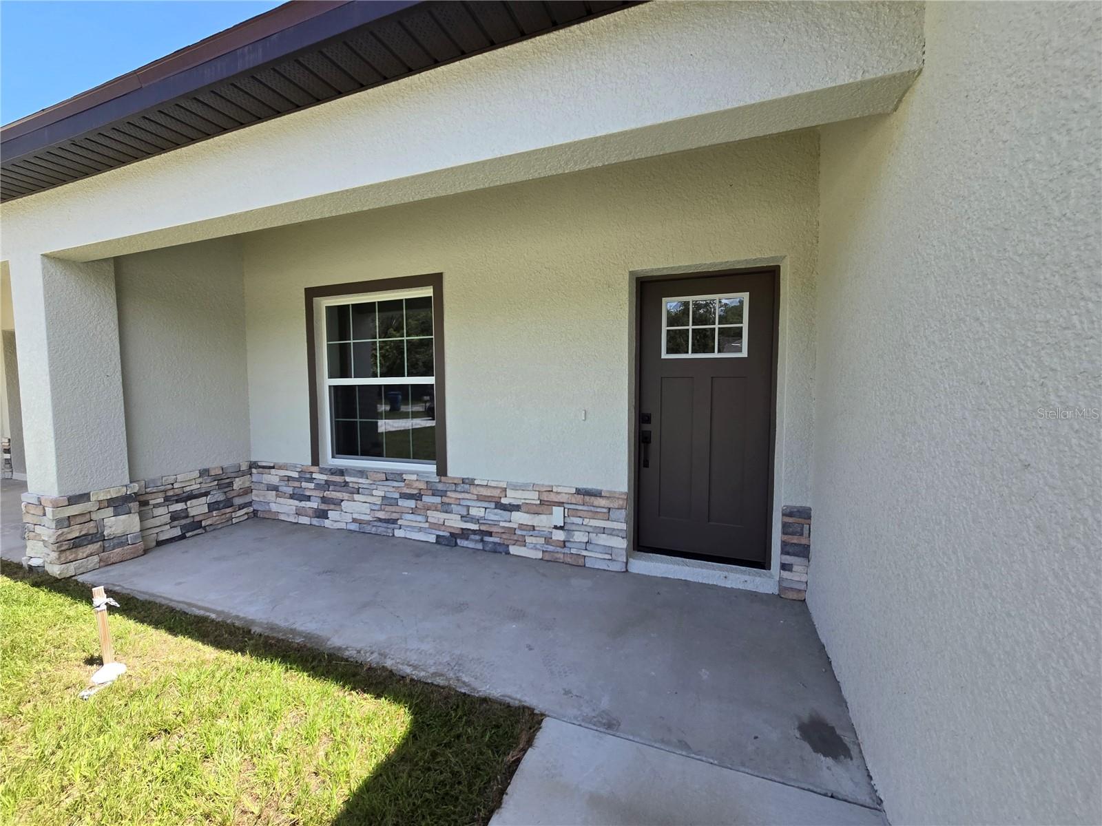 Image 3 of 20 For 7437 Mead Drive