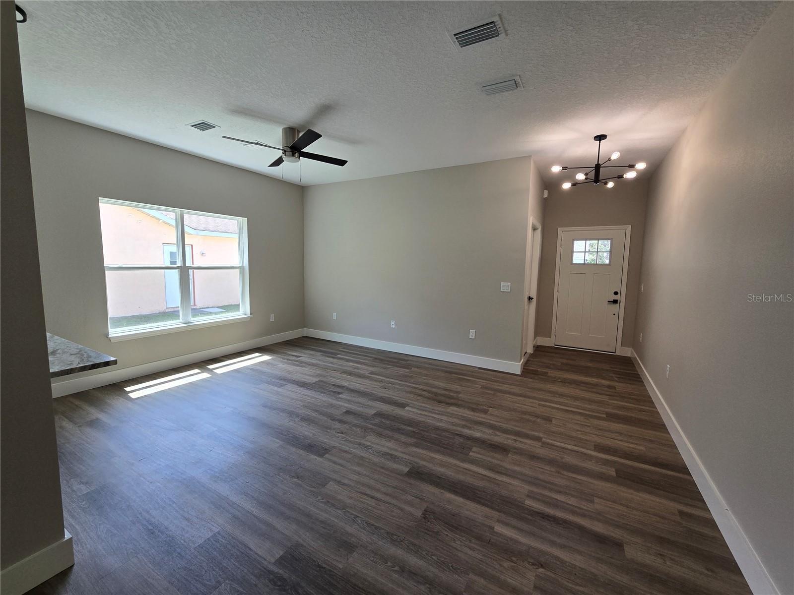 Image 4 of 20 For 7437 Mead Drive