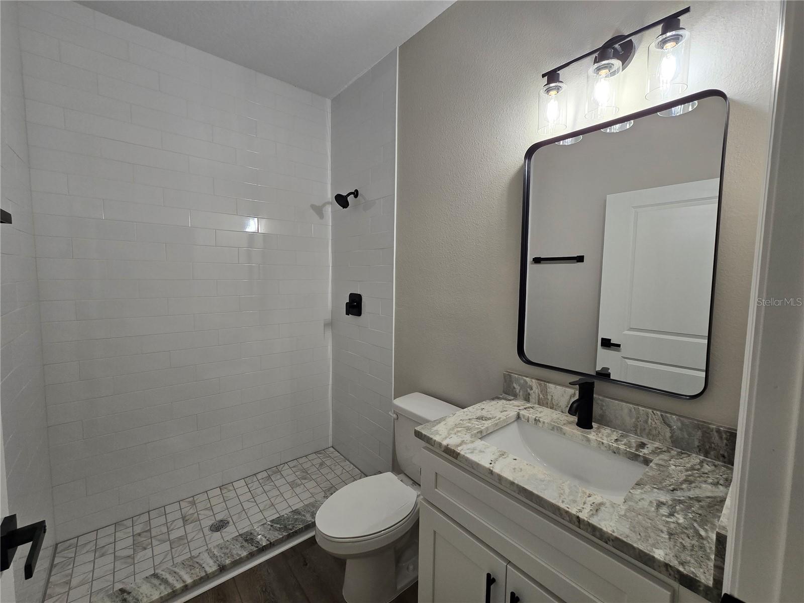 Image 13 of 23 For 7493 Canterbury Street