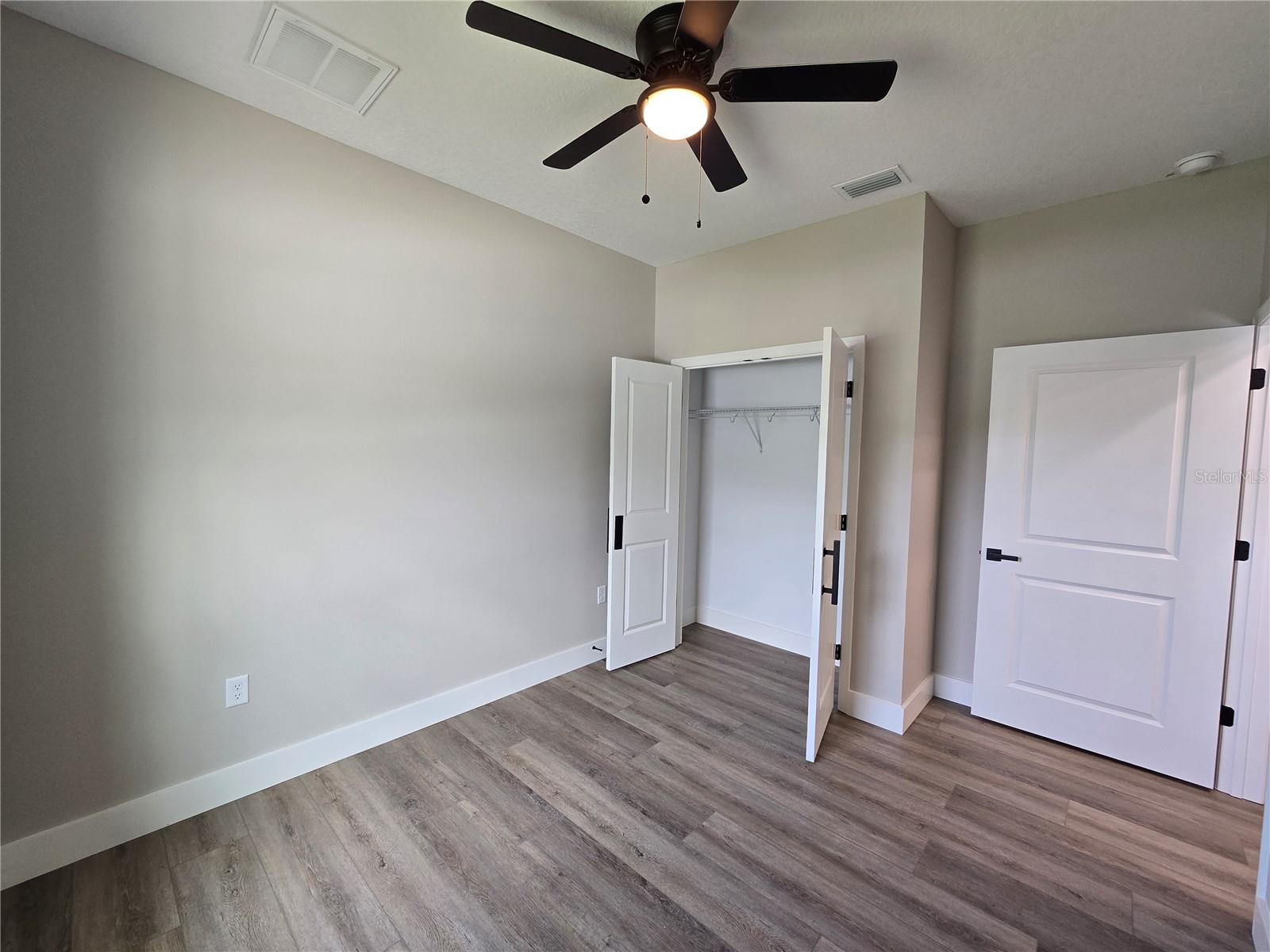 Image 17 of 23 For 7493 Canterbury Street