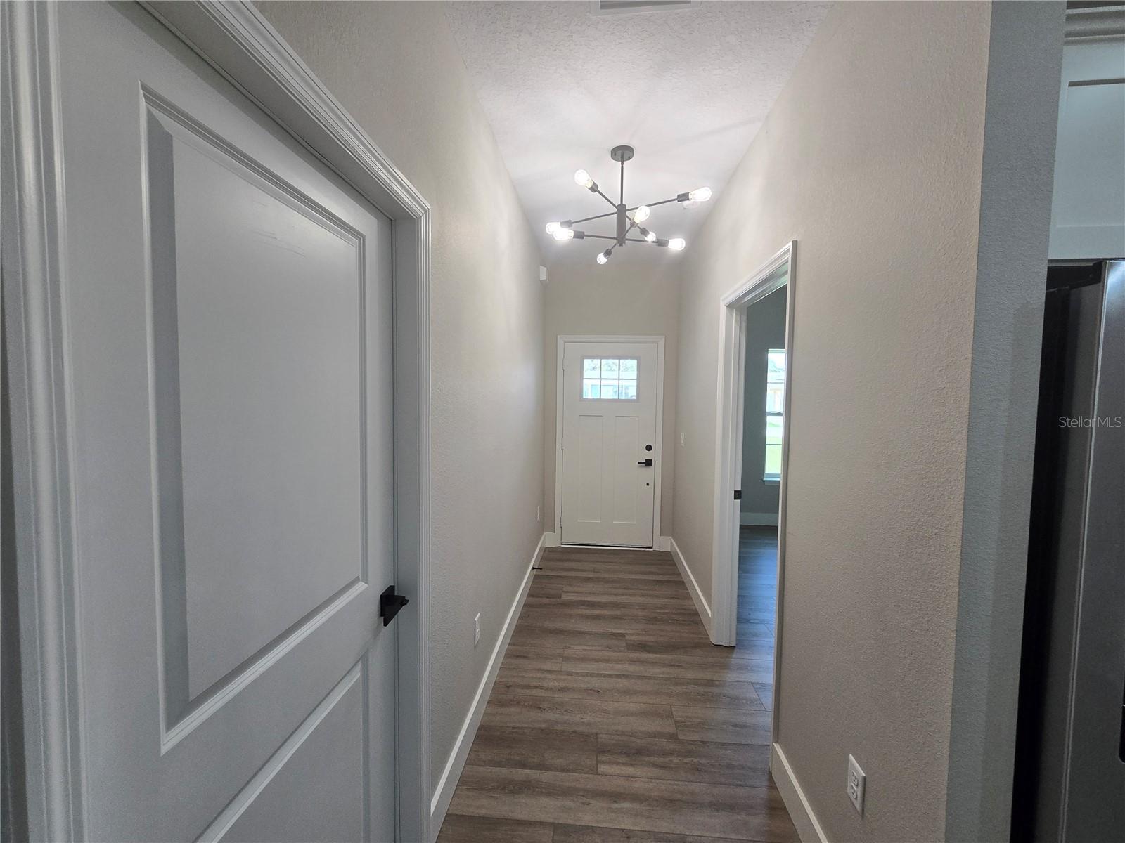 Image 3 of 23 For 7493 Canterbury Street