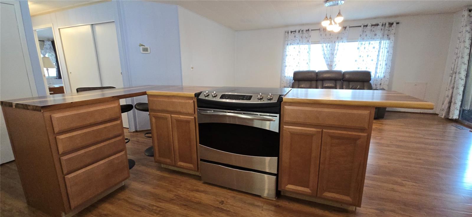 Image 12 of 52 For 2021 Speck Drive