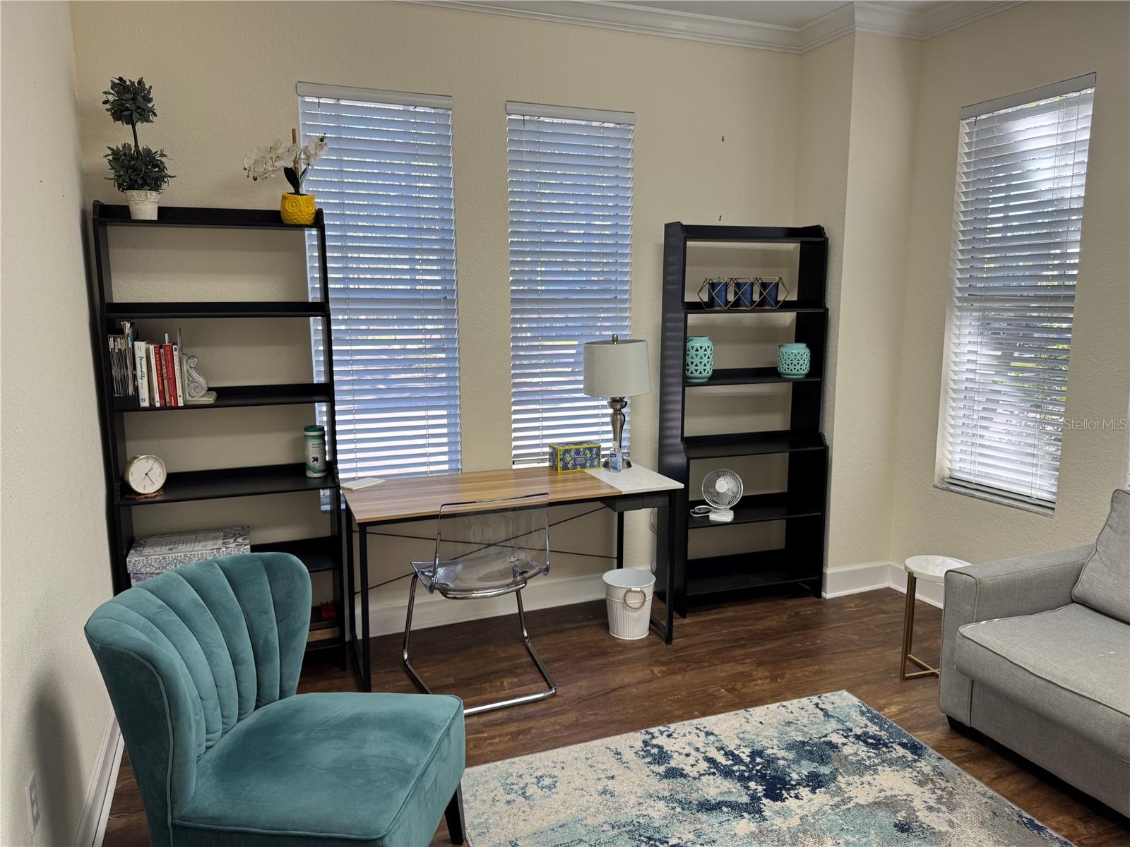 Image 15 of 36 For 611 Bay Street