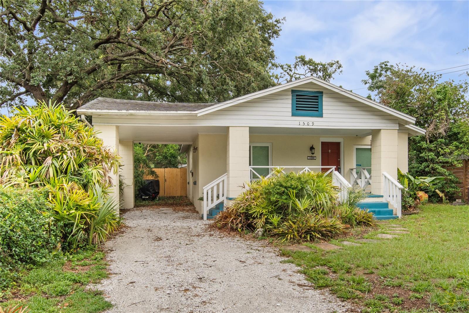 Image 2 of 21 For 1509 Hillside Drive