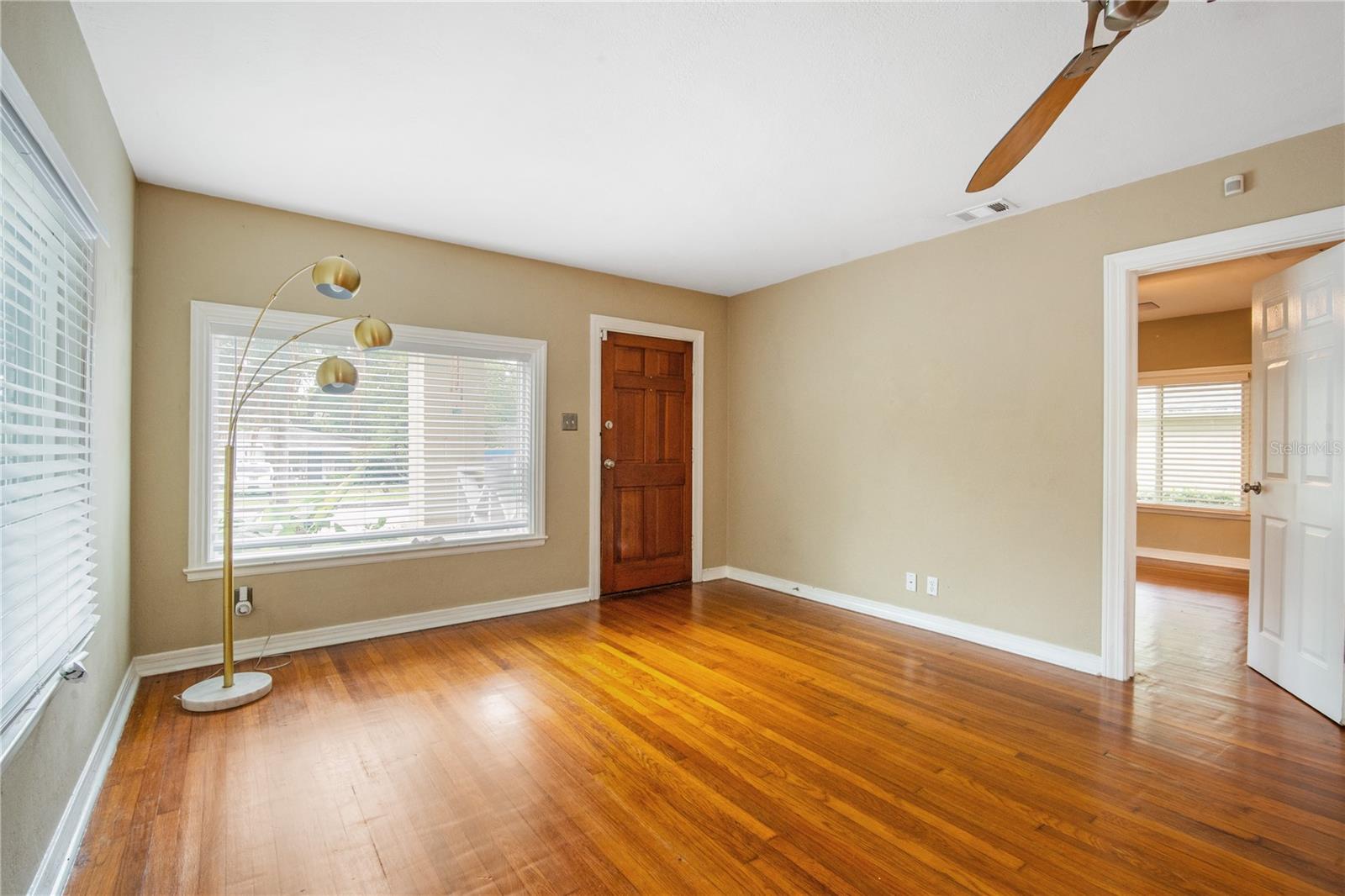 Image 4 of 21 For 1509 Hillside Drive