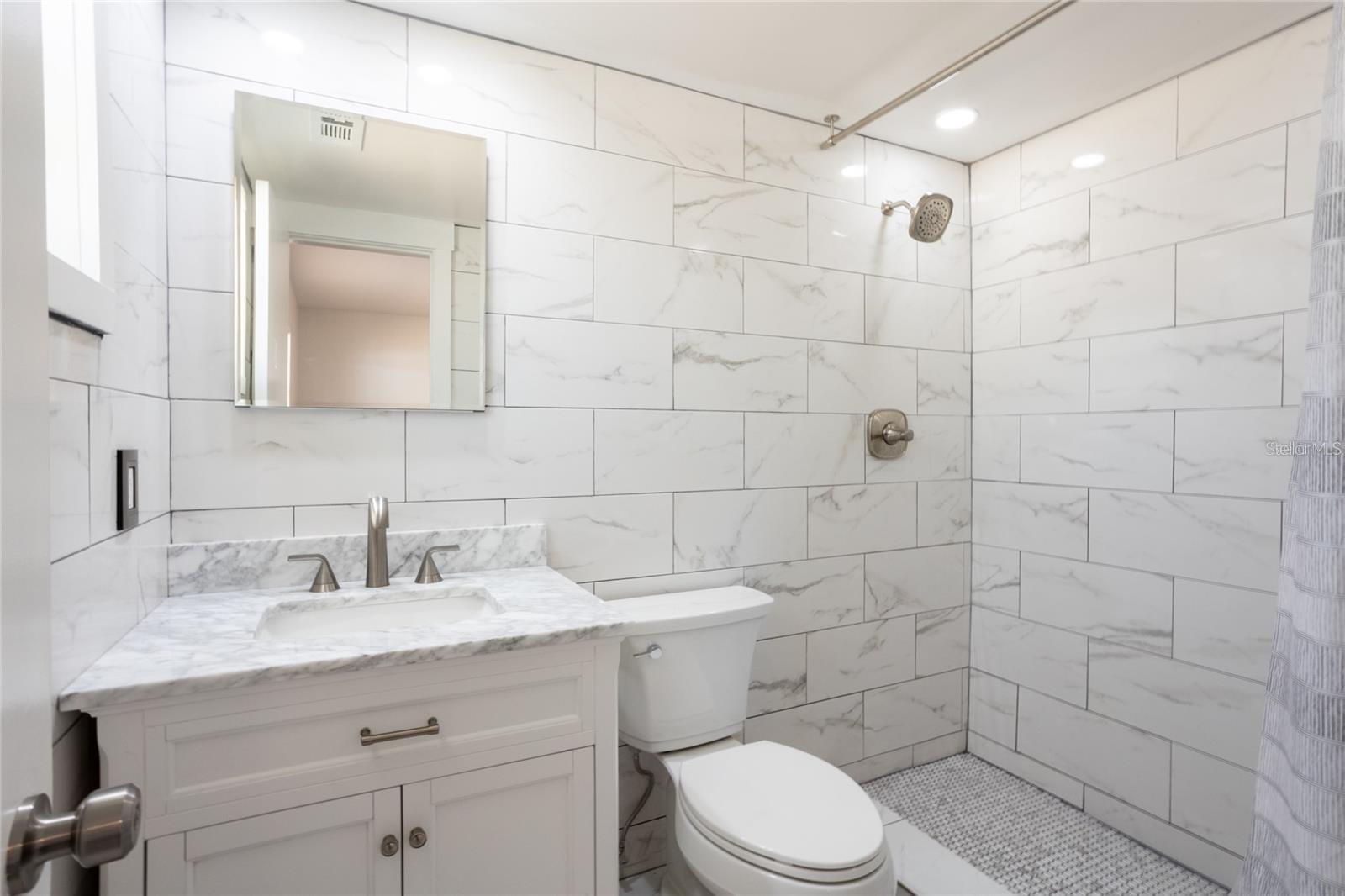 Image 19 of 20 For 2175 43rd Avenue N