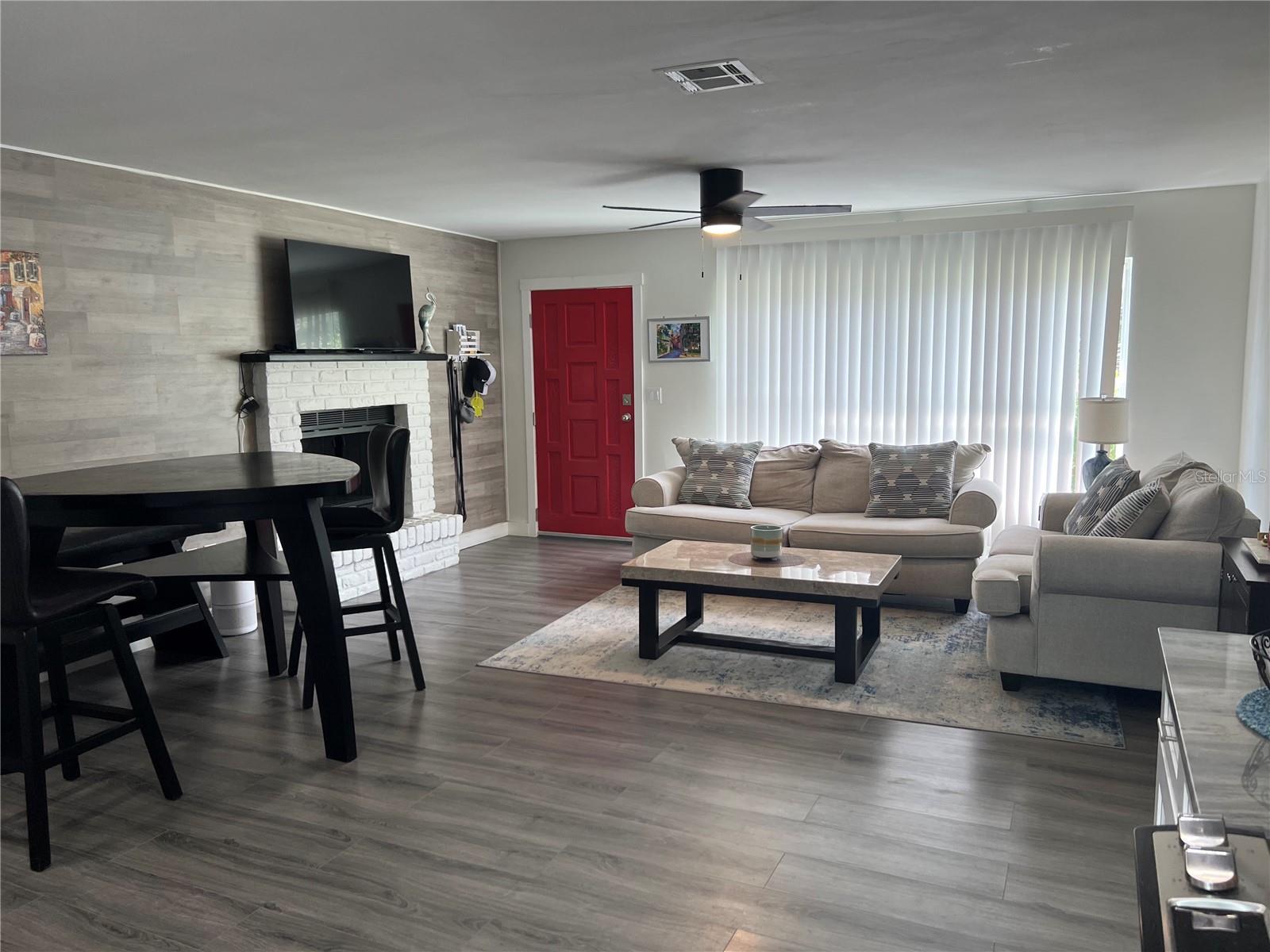 Image 4 of 20 For 2175 43rd Avenue N