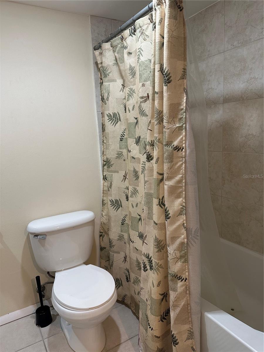 Image 10 of 20 For 701 Madison Avenue 410