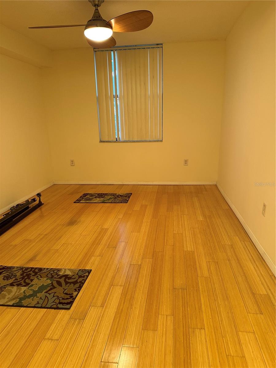 Image 14 of 20 For 701 Madison Avenue 410
