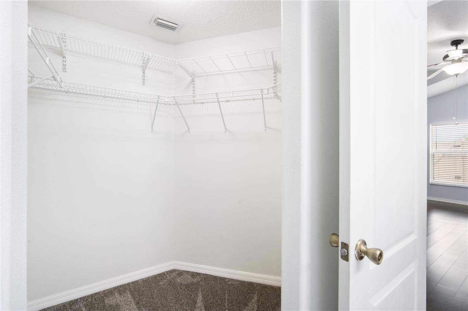 Image 16 of 20 For 6917 Exeter Park Place
