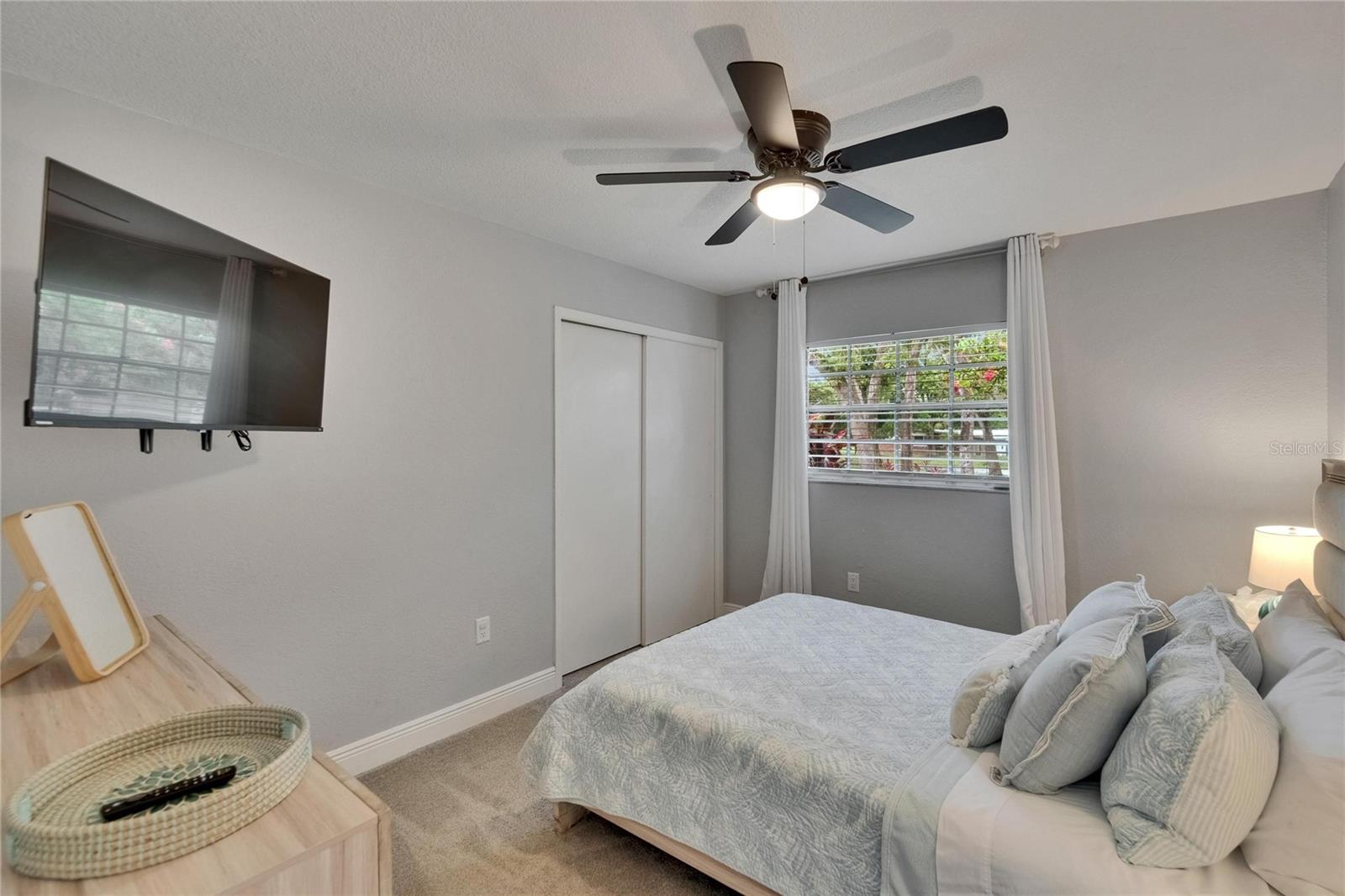 Image 25 of 48 For 8222 Valrie Lane