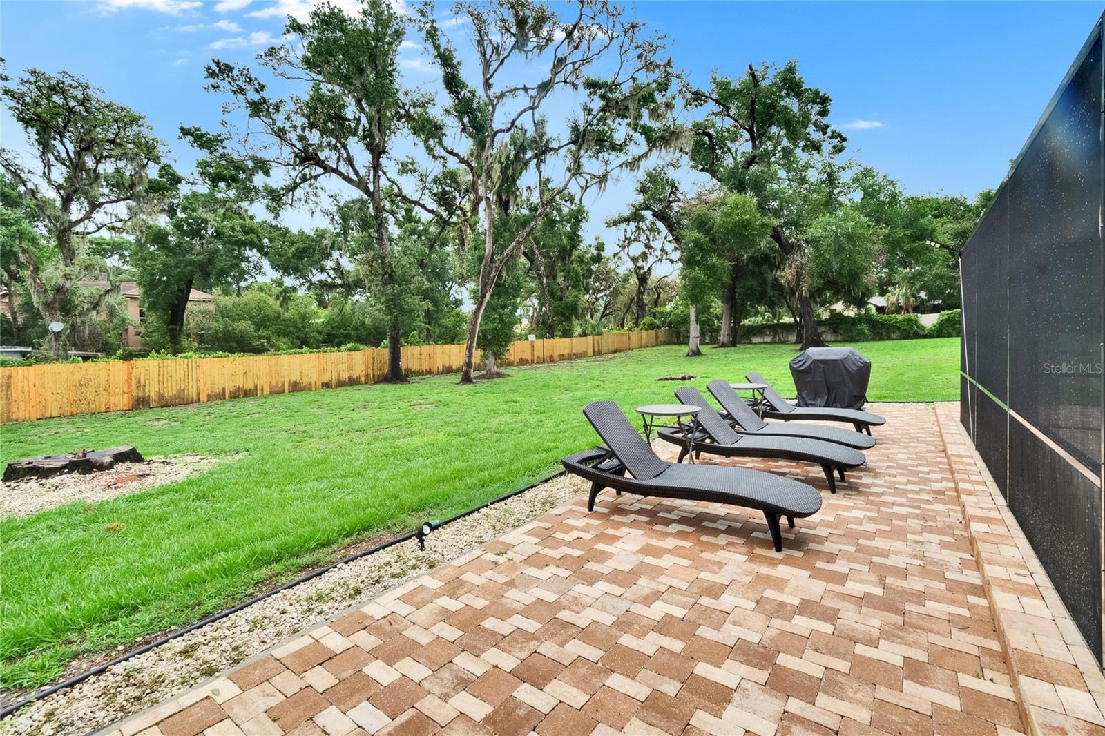 Image 44 of 48 For 8222 Valrie Lane