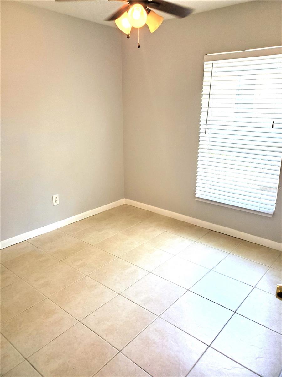 Image 11 of 17 For 3910 Highland Avenue