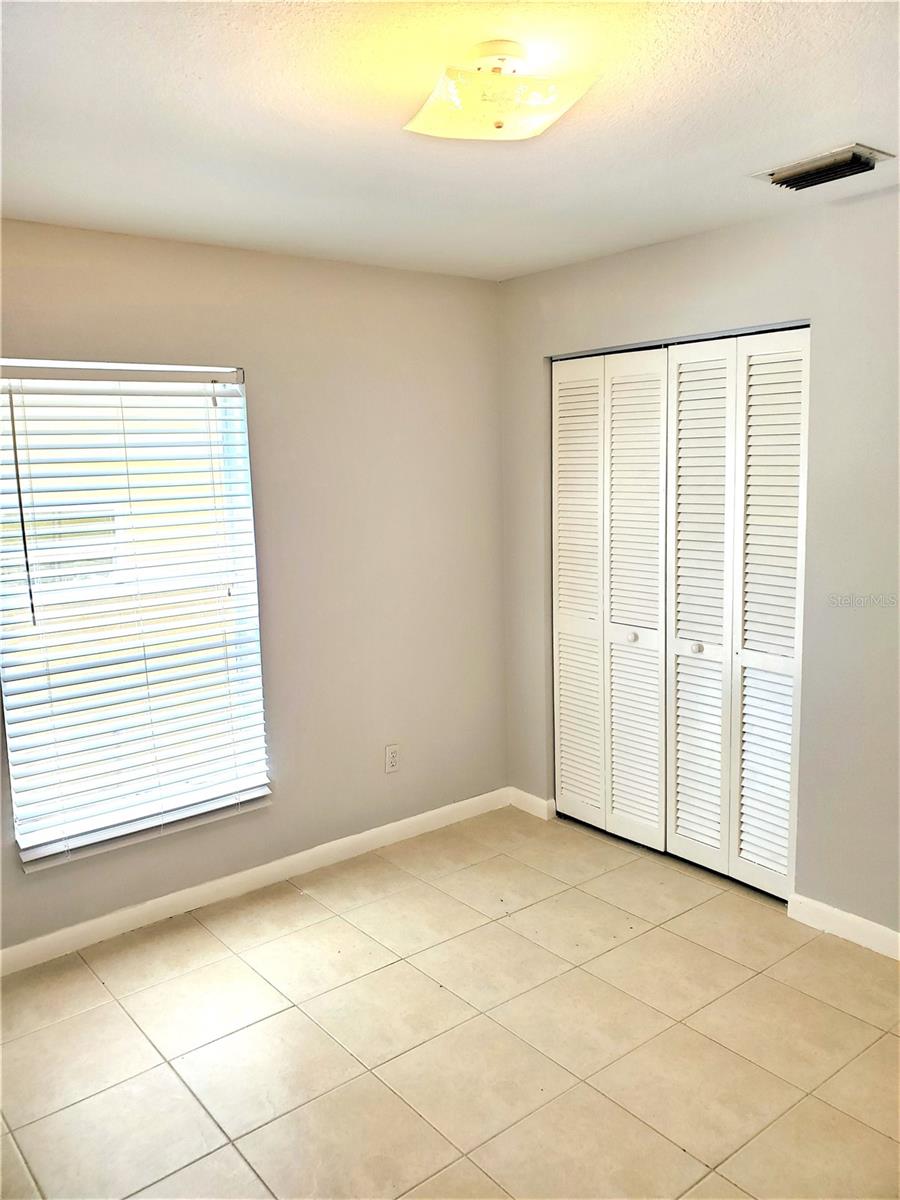 Image 12 of 17 For 3910 Highland Avenue
