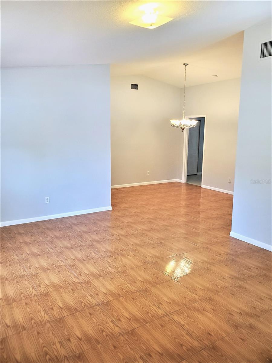 Image 5 of 17 For 3910 Highland Avenue