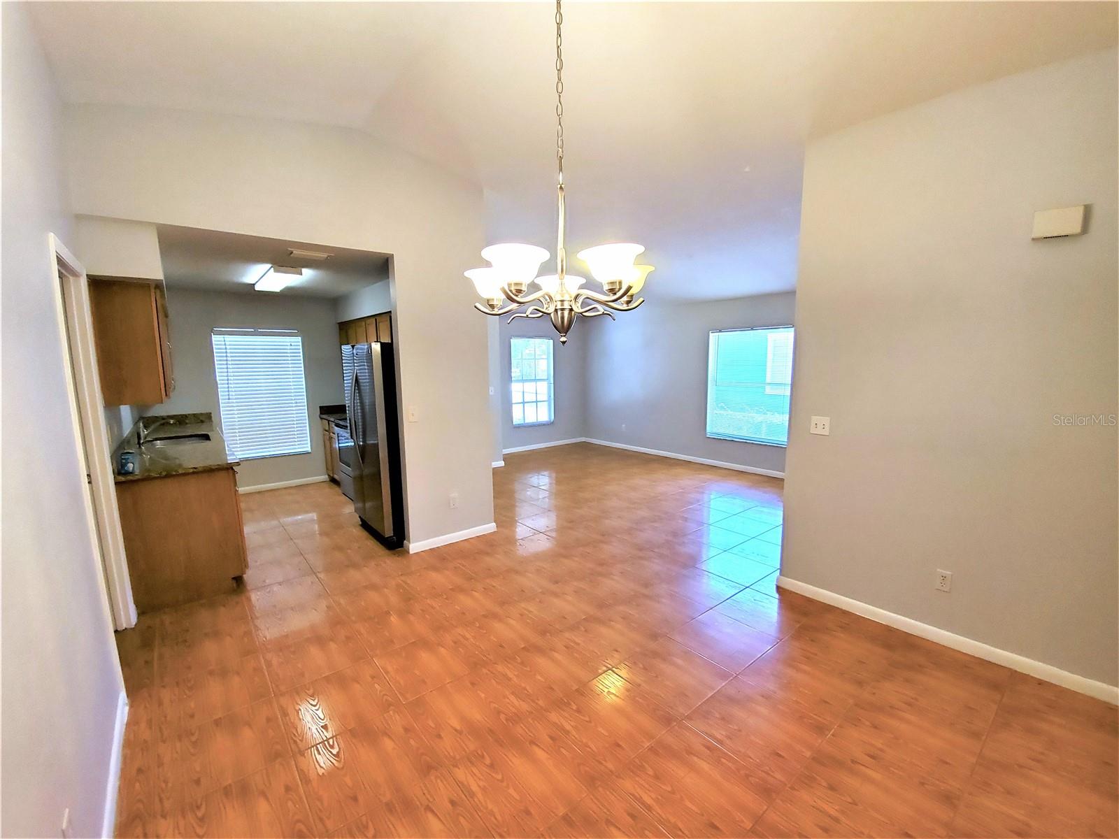 Image 6 of 17 For 3910 Highland Avenue