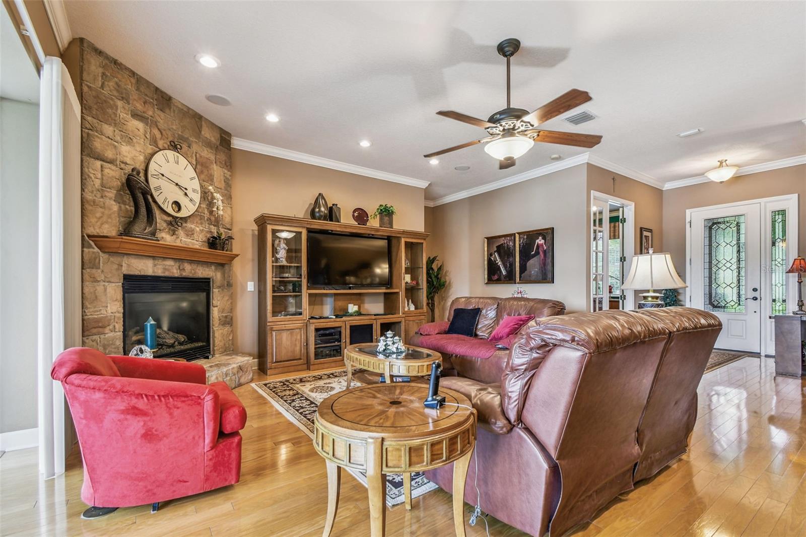 Image 18 of 91 For 21738 Ocean Pines Drive