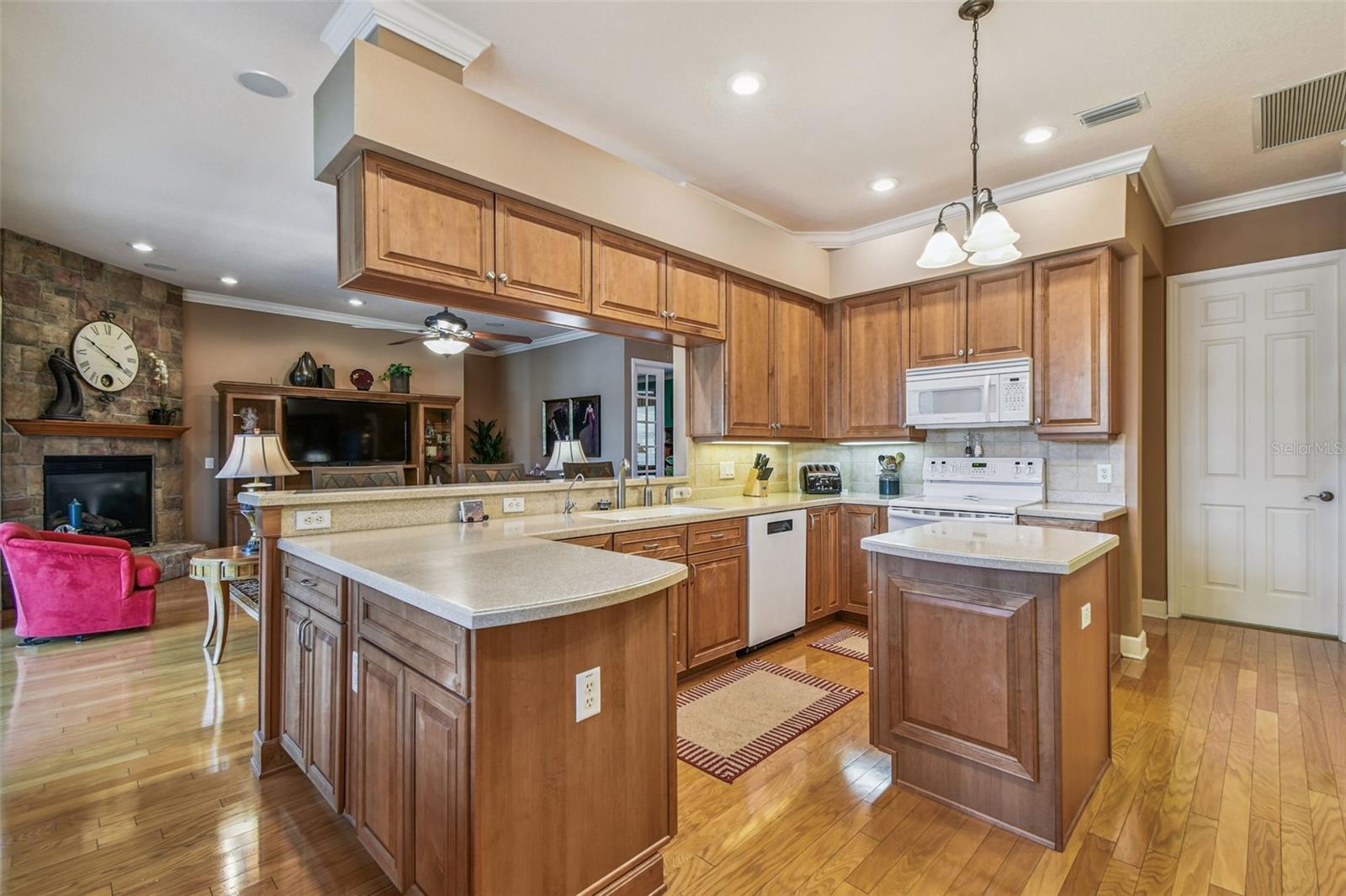 Image 21 of 91 For 21738 Ocean Pines Drive