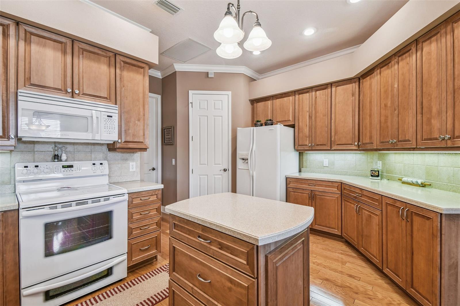 Image 25 of 91 For 21738 Ocean Pines Drive