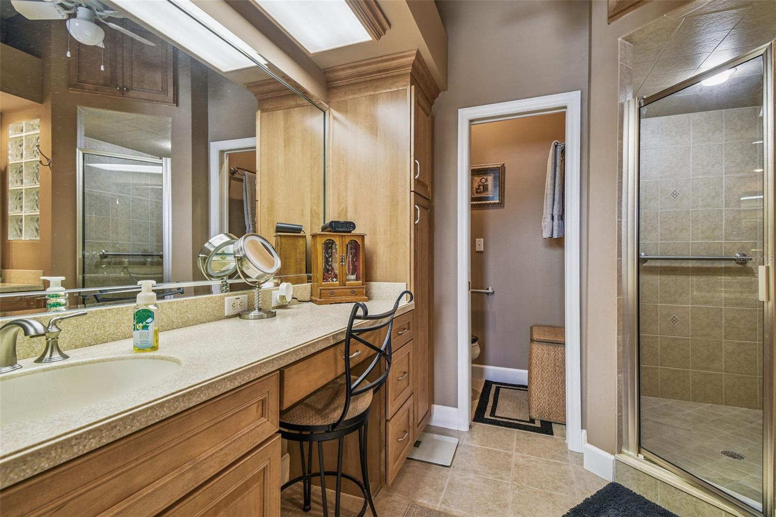 Image 32 of 91 For 21738 Ocean Pines Drive