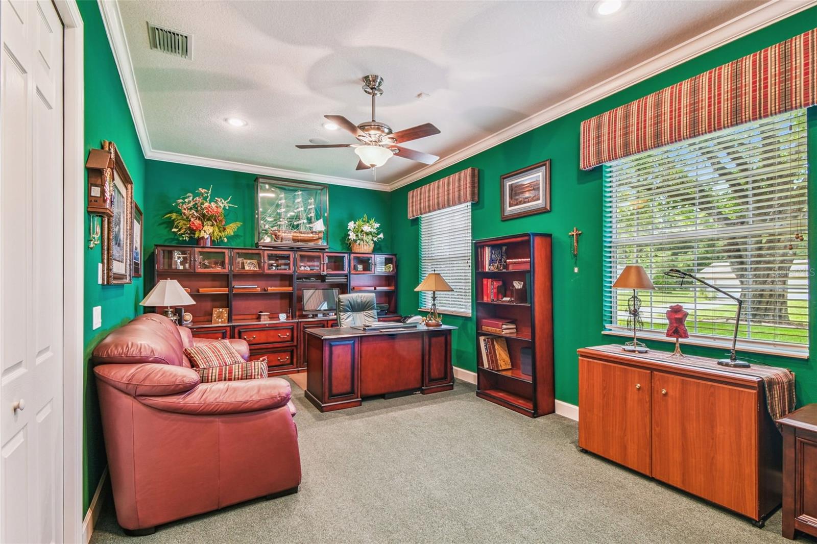 Image 35 of 91 For 21738 Ocean Pines Drive