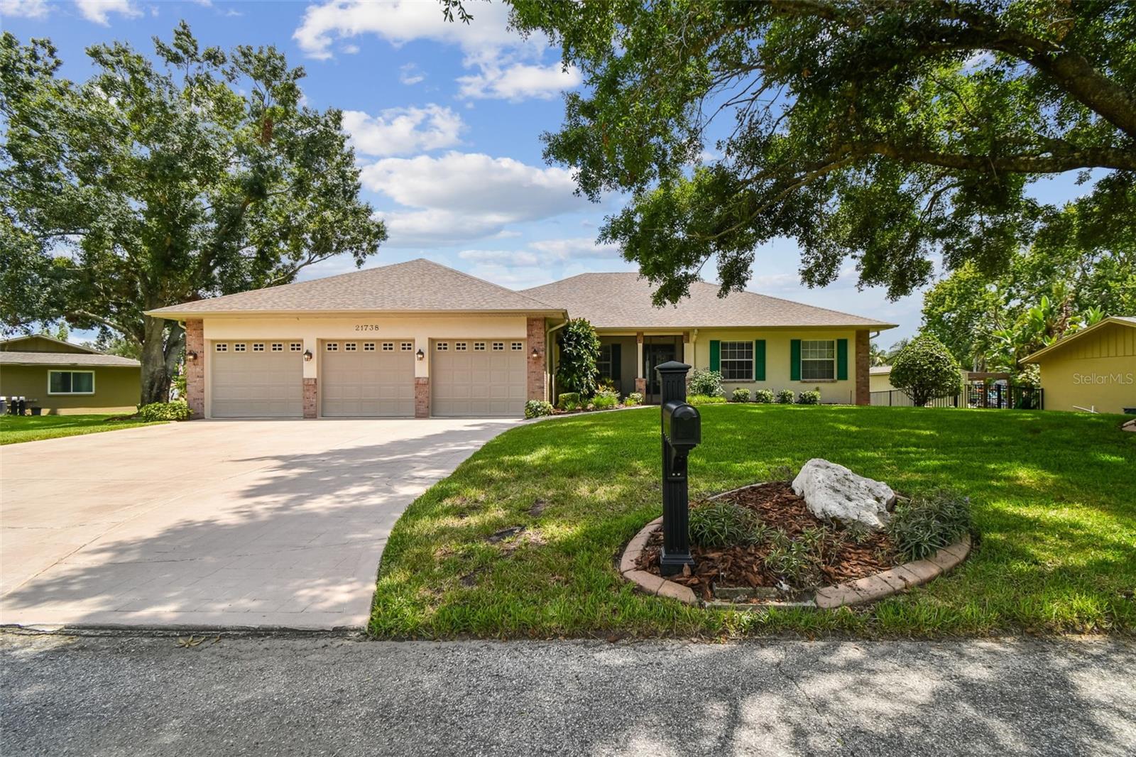 Image 4 of 91 For 21738 Ocean Pines Drive
