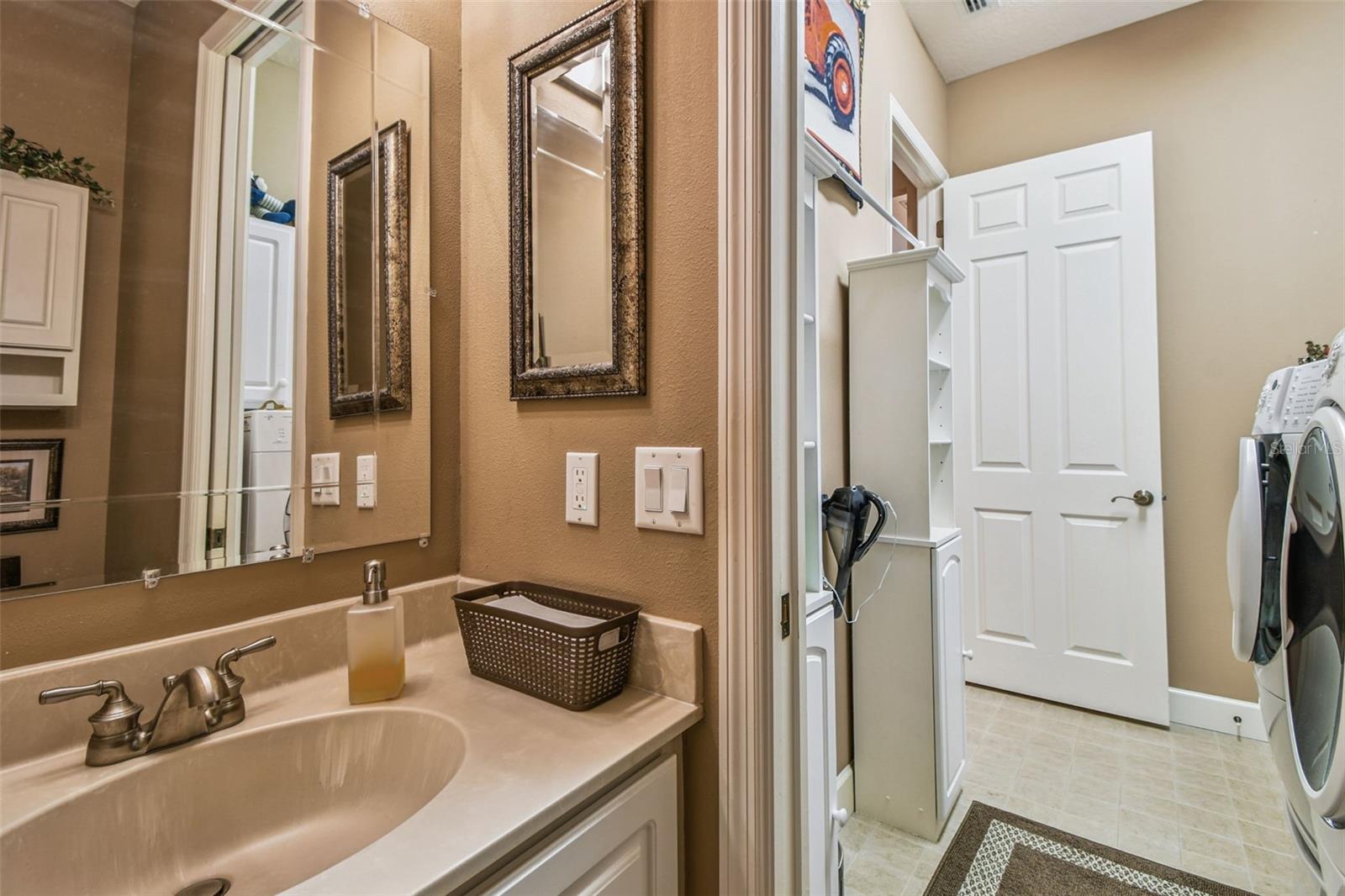 Image 56 of 91 For 21738 Ocean Pines Drive