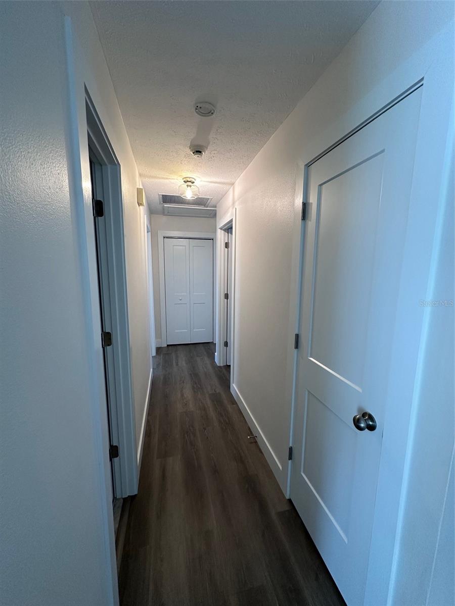 Image 8 of 20 For 608 Rosemarie Avenue