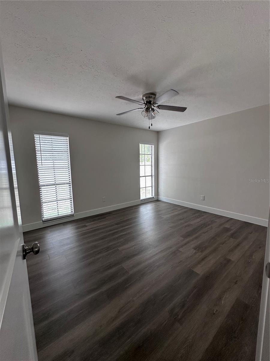 Image 9 of 20 For 608 Rosemarie Avenue