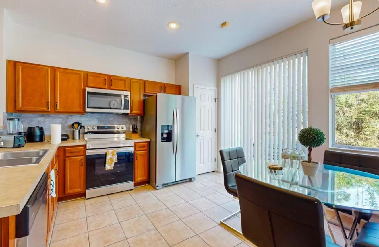 Image 4 of 19 For 5494 Paradise Cay Circle