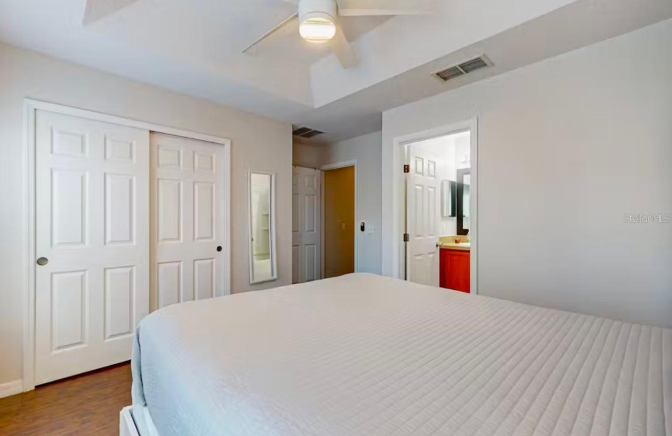 Image 9 of 19 For 5494 Paradise Cay Circle