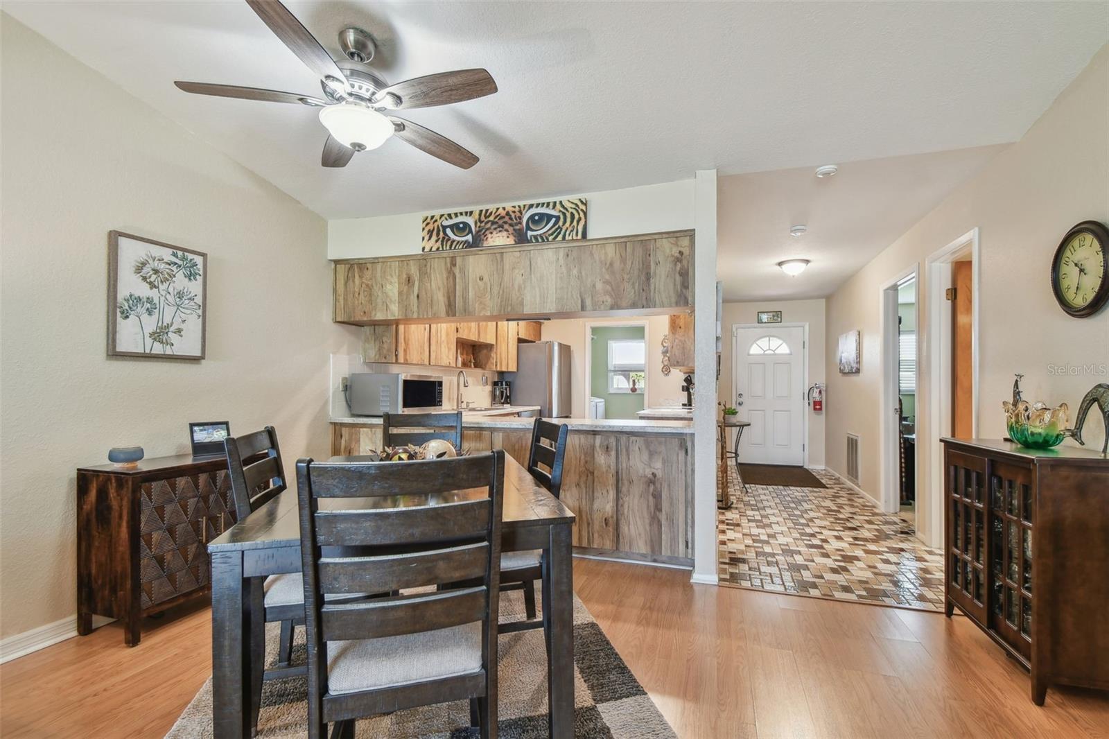 Image 10 of 80 For 7923 Radcliffe Circle